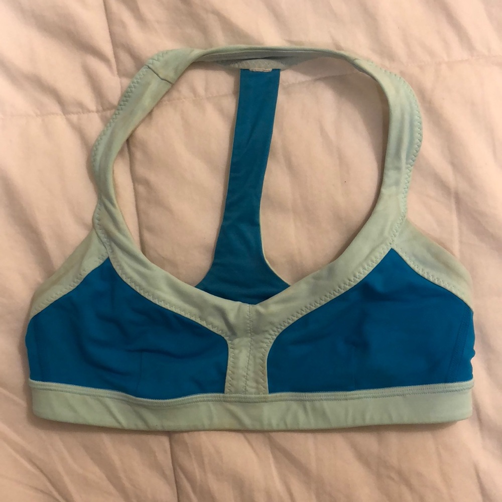 SOLD Lululemon sports bra
